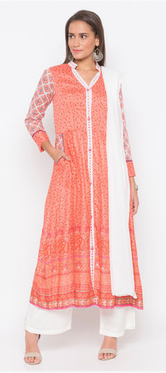 Pink and Majenta color Salwar Kameez in Cotton fabric with Printed work