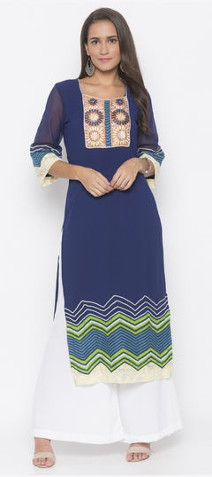 Blue color Tunic with Bottom in Cotton fabric with Embroidered, Thread work