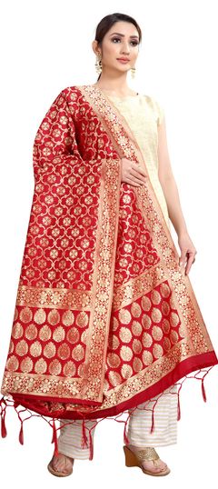 Red and Maroon color Dupatta in Banarasi Silk fabric with Weaving work