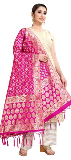 Pink and Majenta color Dupatta in Banarasi Silk fabric with Weaving work