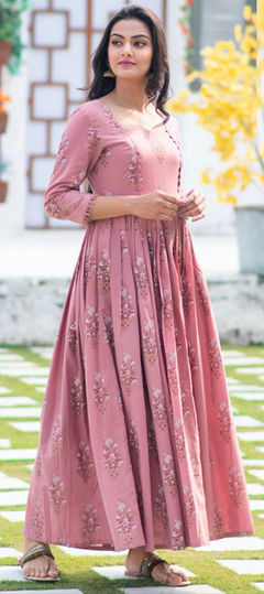 Pink and Majenta color Gown in Muslin fabric with Digital Print work