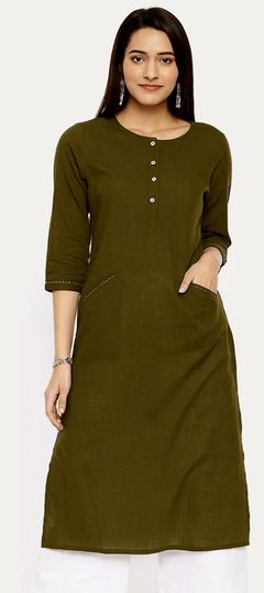 Green color Kurti in Rayon fabric with Thread work