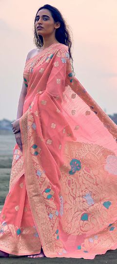 Casual, Traditional Pink and Majenta color Saree in Linen fabric with Bengali Printed work : 1681596