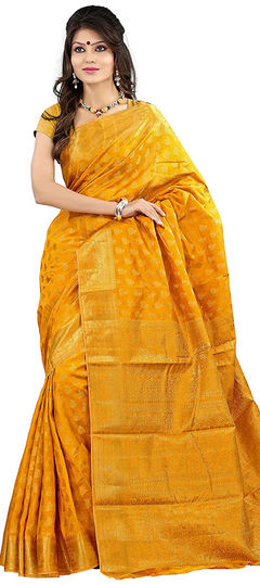 Traditional Gold color Saree in Kanchipuram Silk, Silk fabric with South Zari work : 1687595