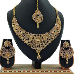 Gold color Necklace in Copper, Metal Alloy studded with CZ Diamond & Gold Rodium Polish : 1692737