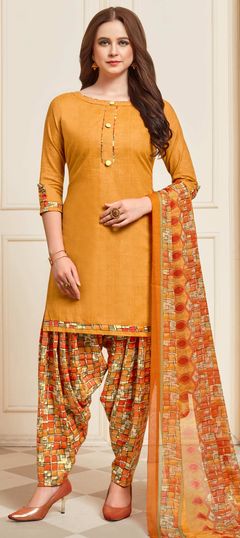 Yellow color Salwar Kameez in Cotton fabric with Printed work