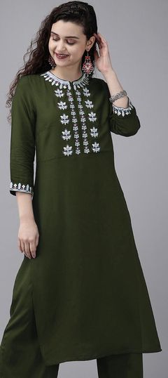 Casual Green color Kurti in Rayon fabric with Long Sleeve, Straight Embroidered, Sequence, Thread work : 1699867