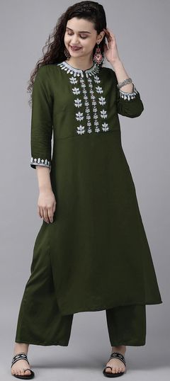 Green color Tunic with Bottom in Rayon fabric with Embroidered, Sequence, Thread work