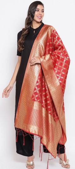 Red and Maroon color Dupatta in Banarasi Silk fabric with Weaving work