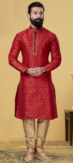 Red and Maroon color Kurta Pyjamas in Jacquard fabric with Thread work