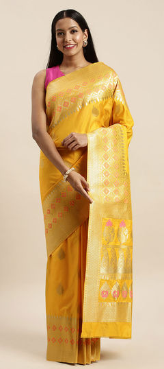 Gold color Saree in Jacquard fabric with Weaving work