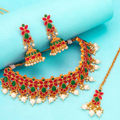 Gold Rodium Polish Multicolor color Necklace in Metal Alloy studded with Kundan, Pearl