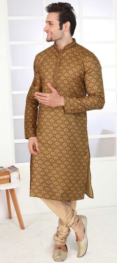 Multicolor color Kurta Pyjamas in Poly Silk fabric with Digital Print work