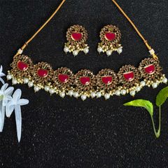 Gold Rodium Polish White and Off White color Necklace in Brass studded with Beads, Cubic Zirconia, Kundan, Pearl