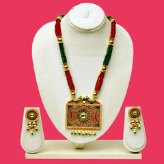 Multicolor color Necklace in Copper studded with Kundan, Pearl & Gold Rodium Polish : 1729777