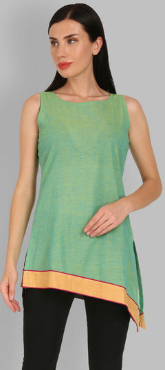 Green color Kurti in Cotton fabric with Thread work