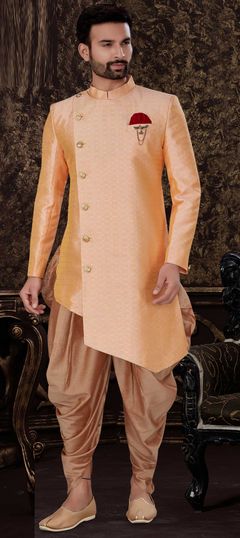 Pink and Majenta color IndoWestern Dress in Jacquard fabric with Broches work