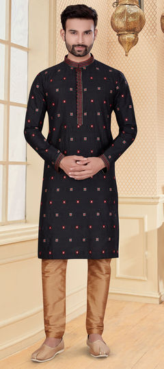 Black and Grey color Kurta Pyjamas in Silk fabric with Thread work