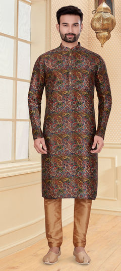 Multicolor color Kurta Pyjamas in Silk fabric with Digital Print work