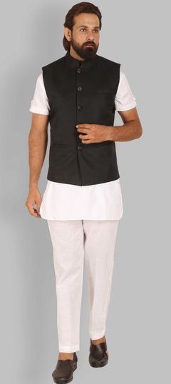 White and Off White color Kurta Pyjama with Jacket in Cotton fabric with Thread work