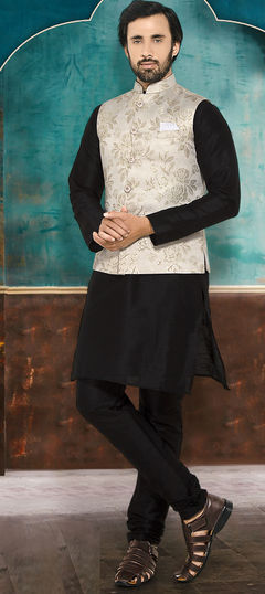 Black and Grey color Kurta Pyjama with Jacket in Silk fabric with Floral, Printed work