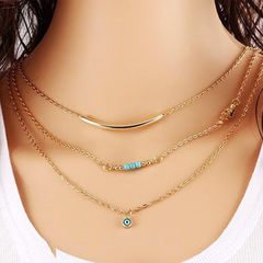 Gold Rodium Polish Gold color Necklace in Metal Alloy studded with Artificial