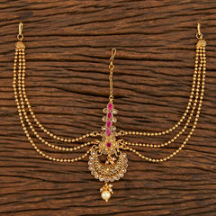 Red and Maroon color Mang Tikka in Copper studded with Pearl & Gold Rodium Polish : 1744273