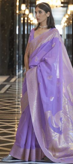 Purple and Violet color Saree in Linen fabric with Floral, Printed, Weaving work