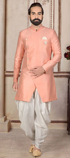 Pink and Majenta color IndoWestern Dress in Silk fabric with Broches work