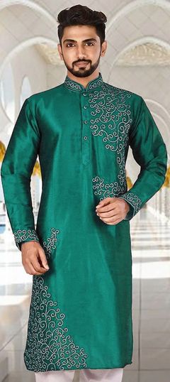 Green color Kurta in Dupion Silk fabric with Aari, Embroidered work : 1754207