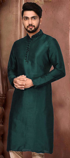 Green color Kurta in Dupion Silk fabric with Embroidered work : 1754208