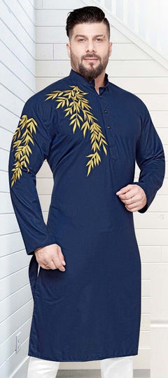 Blue color Kurta in Cotton fabric with Thread work