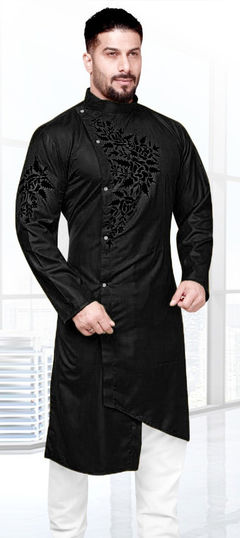 Black and Grey color Kurta in Cotton fabric with Thread work