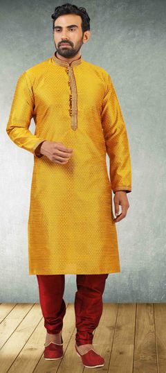 Yellow color Kurta Pyjamas in Jacquard fabric with Lace, Thread work