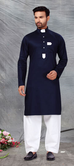 Blue color Kurta Pyjamas in Cotton fabric with Thread work