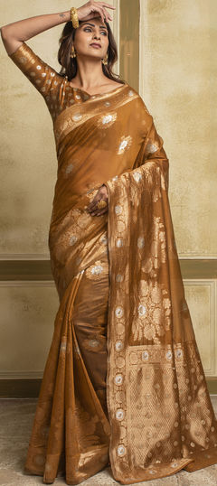 Beige and Brown color Saree in Cotton fabric with Weaving work