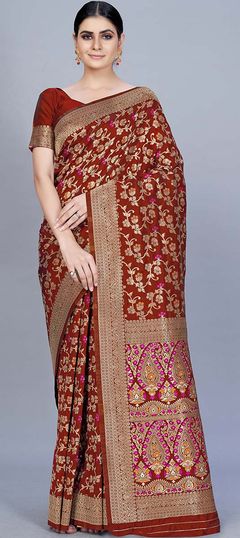 Red and Maroon color Saree in Banarasi Silk, Silk fabric with Weaving work