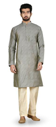 Black and Grey color Kurta Pyjamas in Blended Cotton fabric with Printed work