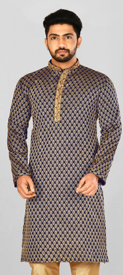 Blue color Kurta in Blended fabric with Thread, Weaving work