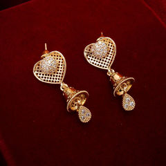 White and Off White color Earrings in Metal Alloy studded with Austrian diamond & Gold Rodium Polish : 1767072