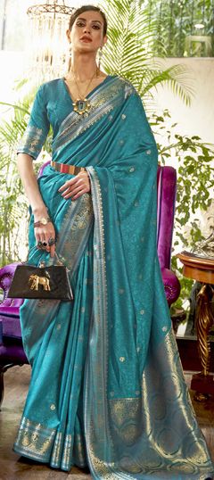 Blue color Saree in Kanchipuram Silk, Silk fabric with Weaving work