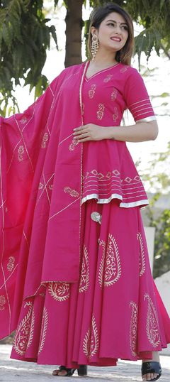 Pink and Majenta color Long Lehenga Choli in Cotton fabric with Block Print work