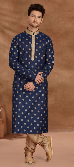 Blue color Kurta Pyjamas in Cotton fabric with Lace, Printed work