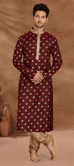 Red and Maroon color Kurta Pyjamas in Cotton fabric with Lace, Printed work