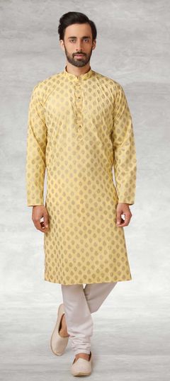 Yellow color Kurta Pyjamas in Cotton fabric with Printed work