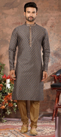 Black and Grey, Gold color Kurta Pyjamas in Art Silk fabric with Digital Print, Thread work : 1781490