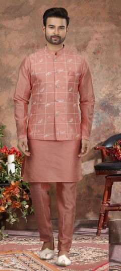 Pink and Majenta color Kurta Pyjama with Jacket in Dupion Silk fabric with Printed work