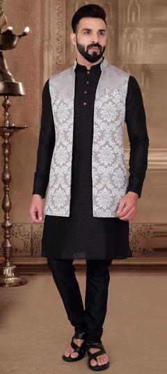 Black and Grey color Kurta Pyjama with Jacket in Silk fabric with Printed work