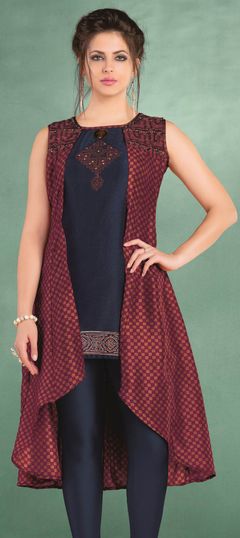 Casual Blue, Pink and Majenta color Kurti in Silk cotton fabric with Straight Printed work : 1788810