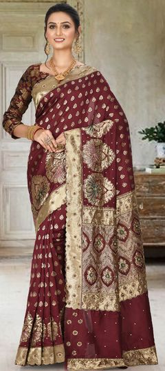 Red and Maroon color Saree in Kanchipuram Silk, Silk fabric with Cut Dana, Embroidered, Stone, Thread, Weaving work